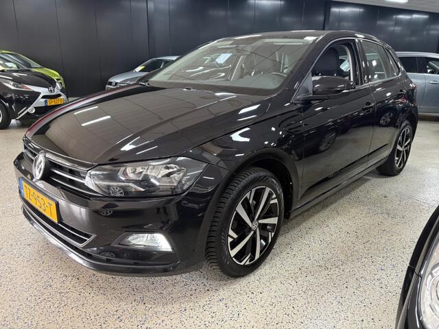 Volkswagen POLO TSI 95pk BEATS NL NAP Navigatie Leder Apple Android