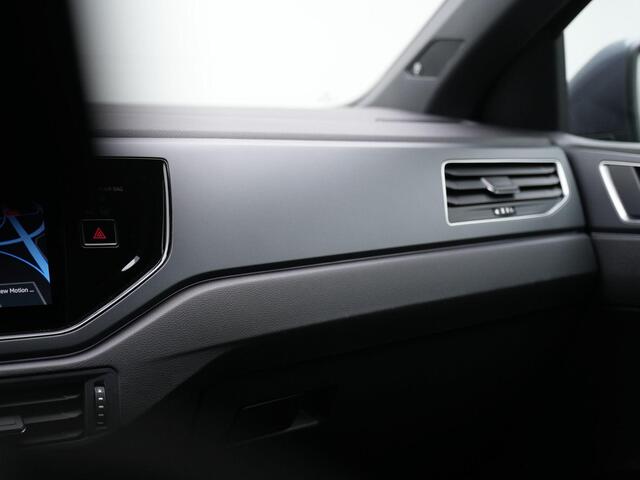 Volkswagen POLO 1.0 TSI 95 pk DSG R-Line | Panoramadak | Navigatie Discover Pro | IQ Light | Beats | Achteruitrijcamera