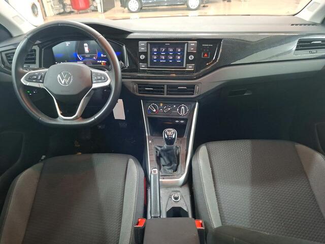 Volkswagen POLO 1.0 TSI Life / App connect / Lichtmetaal 15 inch / Fabriekgarantie 09-27 /