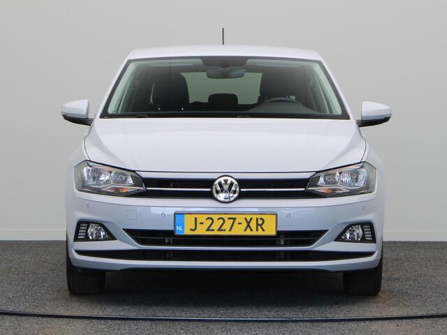 Volkswagen POLO 1.0 TSI Comfortline Business | Achteruitrijcamera | Parkeersensoren voor/achter | Gescheiden climate control |