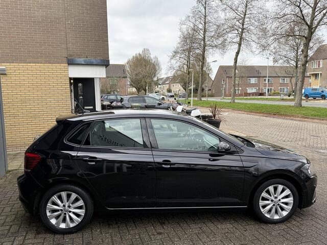 Volkswagen POLO 1.0 TSI Highline / Airco clima/ Navigatie/ Cruise/ Apple carplay/ PDC/ LMV
