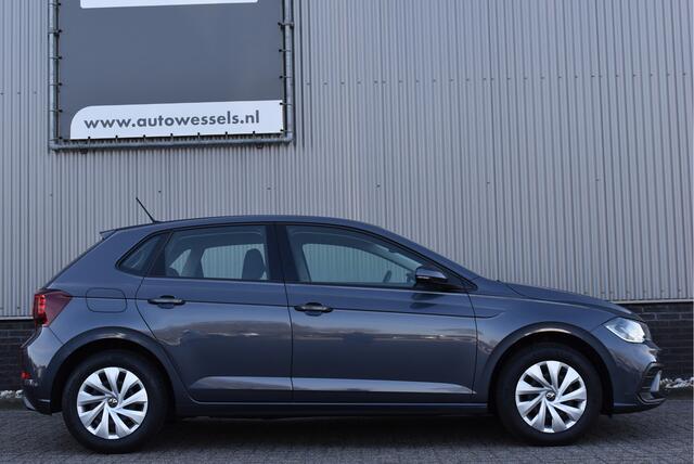 Volkswagen POLO 1.0 TSI Life Business Virtual cockpit, Stoelverwarming, Climate control,
