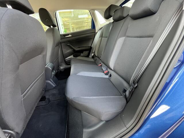 Volkswagen POLO 1.0 TSI Life / Virtual Cockpit / App Connect / Airco / Parkeersensoren / 15" LMV