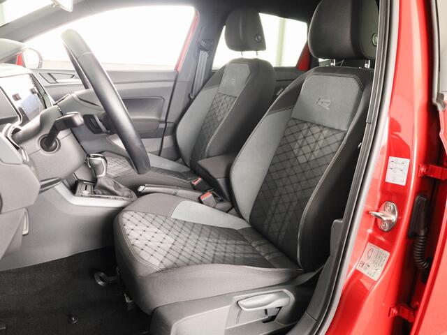 Volkswagen POLO r line business | 95 pk | automaat (DSG) | panoramadak | camera | stoelverwarming | keyless entry | 18 inch