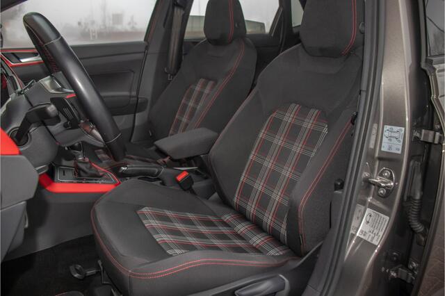 Volkswagen POLO 2.0 TSI GTI, Origineel NL, Panoramadak, Full LED, Beats, Carplay, Virtual Cockpit, Camera, DAB+, Navigatie, PDC.