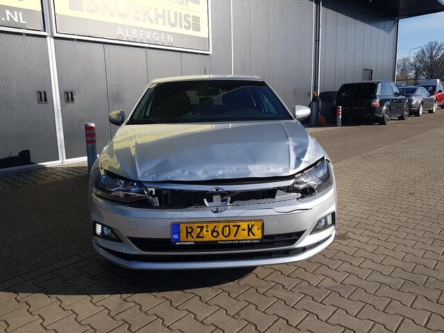 Volkswagen POLO 1.0 TSI Highline