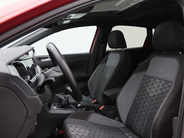 Volkswagen POLO 1.0 TSi R-Line | Full LED IQ | Panoramadak | Adaptive Cruise | Stoelverwarming | Camera | 13.949 Km!!