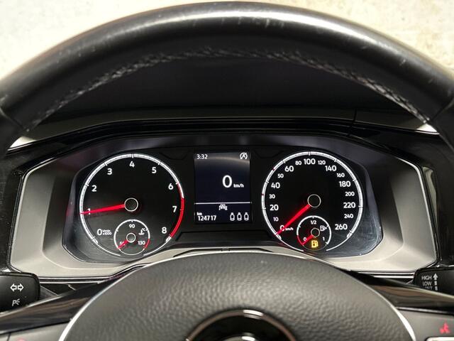 Volkswagen POLO 1.0 Sportline (APPLE CARPLAY, GETINT GLAS, CRUISE, SPORTSTOELEN, ARMSTEUN, NIEUWE APK, NIEUWSTAAT)