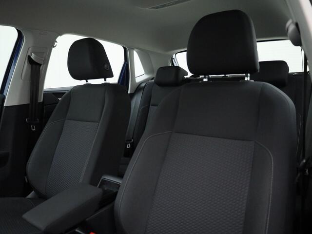 Volkswagen POLO 1.0TSI/95PK Comfortline · Apple/Android Car Play· Navigatie · Airco · Parkeersensoren