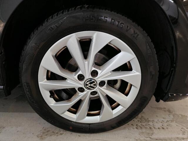 Volkswagen POLO 1.0 TSI Style Navigatie / Parkeersensoren / LED verlichting / 16"LM velgen / App-connect