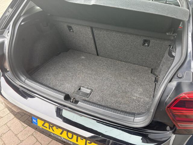 Volkswagen POLO 1.0 TSI Beats, R- line, cruise/climate control