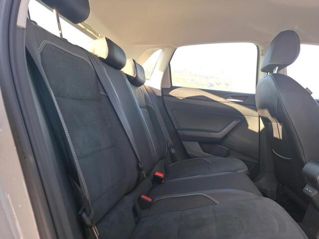 Volkswagen POLO 1.0 TSI Style - ACC - Sensoren - Camera - Stoelverw.