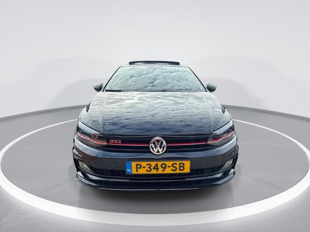 Volkswagen POLO 2.0 TSI 200pk DSG GTI · Panoramadak · Camera · Apple/Android Car Play · Stoelverwarming · Sportstoelen · 18"Velgen · Active Info Display ·