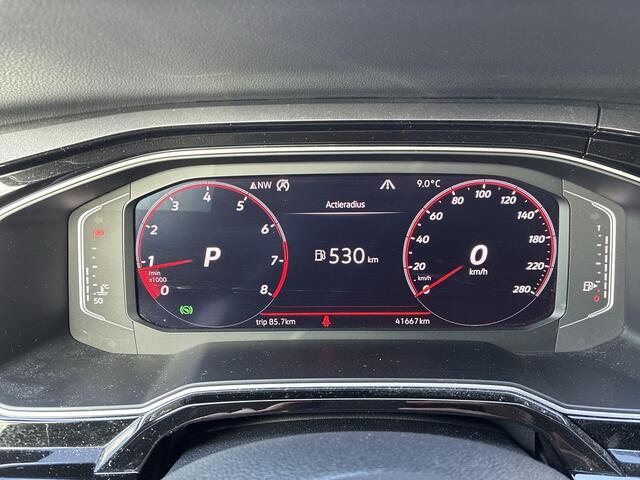 Volkswagen POLO 2.0 TSI 200pk DSG GTI · Panoramadak · Camera · Apple/Android Car Play · Stoelverwarming · Sportstoelen · 18"Velgen · Active Info Display ·