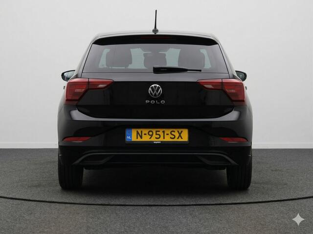 Volkswagen POLO 1.0 TSI Go 95 pk | Navigatie via App | Carplay | Parkeersensoren | Elektrisch inklapbare buitenspiegels |