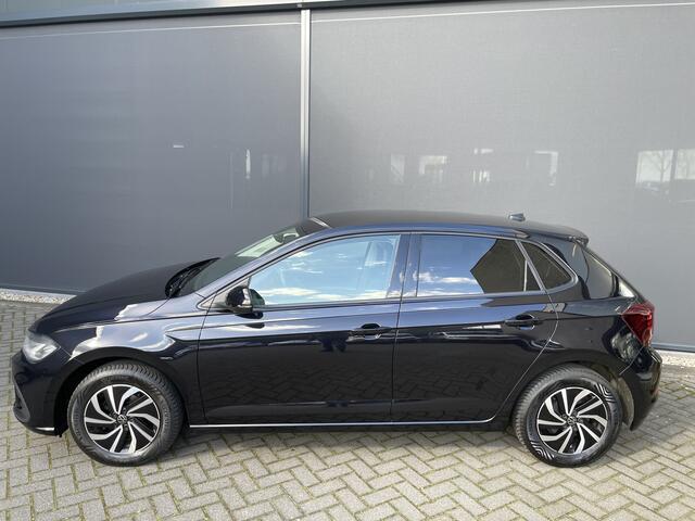 Volkswagen POLO 1.0 TSI Life Airco - Apple carplay - Navigatie - Parkeersensoren - Bluetooth - Cruise control - Led verlichting - Licht metalen velgen 15 inch - Radio - Start/stop systeem - Stuur leder - Stuur multfunctioneel