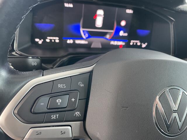 Volkswagen POLO 1.0 TSI Life Airco - Apple carplay - Navigatie - Parkeersensoren - Bluetooth - Cruise control - Led verlichting - Licht metalen velgen 15 inch - Radio - Start/stop systeem - Stuur leder - Stuur multfunctioneel