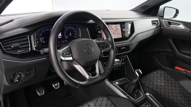 Volkswagen POLO 1.0 TSI 95pk R-Line / Navigatie / Stoelverwarming / Camera