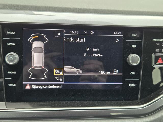 Volkswagen POLO 1.0 TSI Style IQ Light, Navigatie, Stoelverwarming,