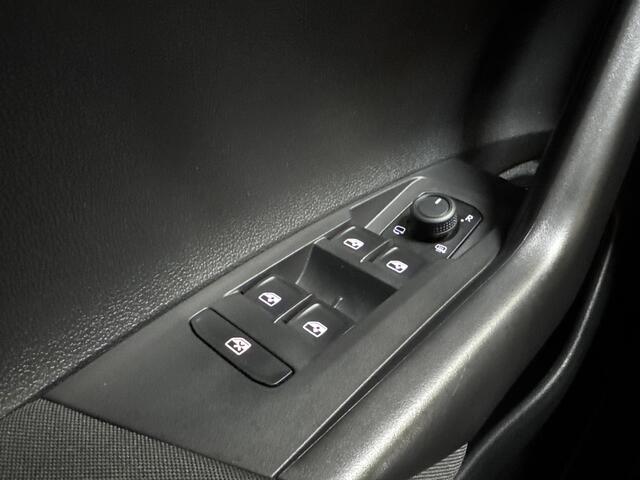 Volkswagen POLO TSI 95PK LIFE BUSINESS VIRTUAL/PDC/ACC/STOELVERW.