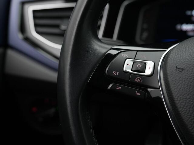 Volkswagen POLO 1.0 TSI 95 pk DSG United | Stoelverwarming | Adaptive Cruise | Navigatie | Parkeersensoren voor/achter | Carplay