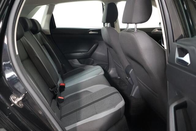 Volkswagen POLO 1.0 TSI Highline | Acc | Carplay | Climate | Pdc | NL-auto