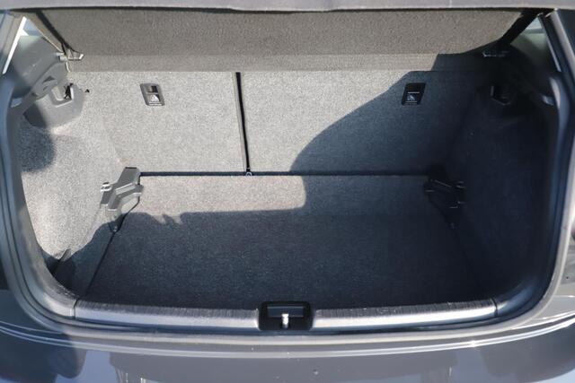 Volkswagen POLO 1.0 TSI Comfortline 95PK NAP Clima 15 inch LMV Carplay Android Navigatie Adaptive Cruise LED