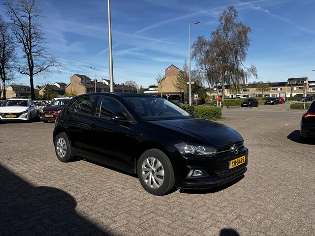 Volkswagen POLO 1.0 MPI Comfortline Airco Cruise