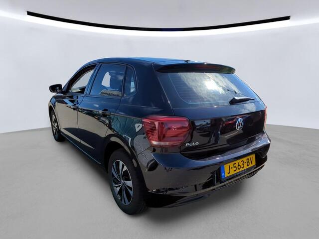 Volkswagen POLO 1.0 TSI Comfortline / App connect / Airco / Parkeersensoren V+A / Navigatie / Lichtmetaal 15 inch /