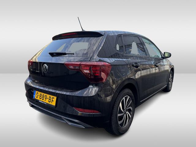 Volkswagen POLO 1.0 TSI Life Multimedia DSG Automaat Multimedia pakket / Extra getint Glas / Parkeersensoren / App-connect