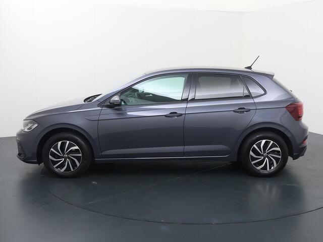Volkswagen POLO 1.0 TSI Polo | 95 PK | Cruise control | Parkeersensoren | Apple Carplay/Android Auto |