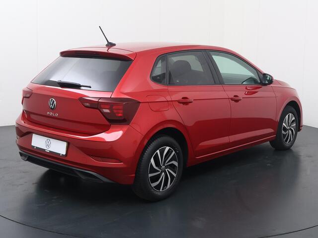 Volkswagen POLO 1.0 TSI Life | 95 PK | Adaptive cruise control | Parkeersensoren | Apple Carplay/Android Auto |