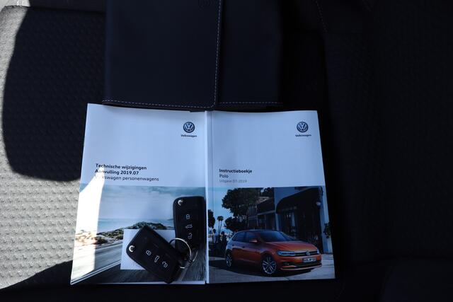 Volkswagen POLO 1.0 MPI Comfortline Cruise control/Airco/Bluetooth/Radio/Multifunctioneel stuurwiel