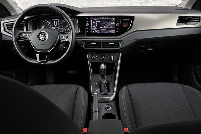 Volkswagen POLO 1.0 TSI R-Line Edition | Adaptieve cruise control | Navigatie | Apple Carplay