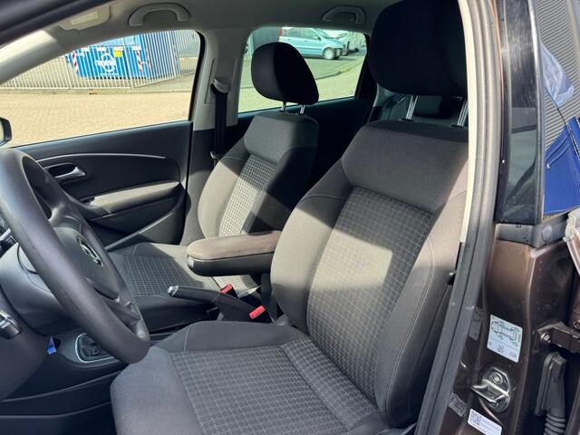 Volkswagen POLO 1.2 TSI Comfortline Connected Series | AIRCO | 5-DEURS | CRUISE