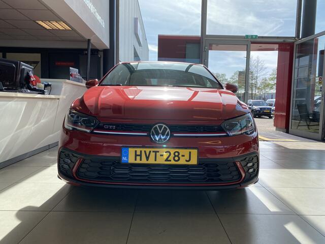 Volkswagen POLO 2.0 TSI GTI,Automaat, Navigatie/Apple Carplay/Virtual Cockpit/Stoelverwarming/Parkeersensoren rondom/Cruise Control Adaptief/Airco/Multifunctioneel Stuurwiel,Dab,/17'' Lichtmetalen velgen.