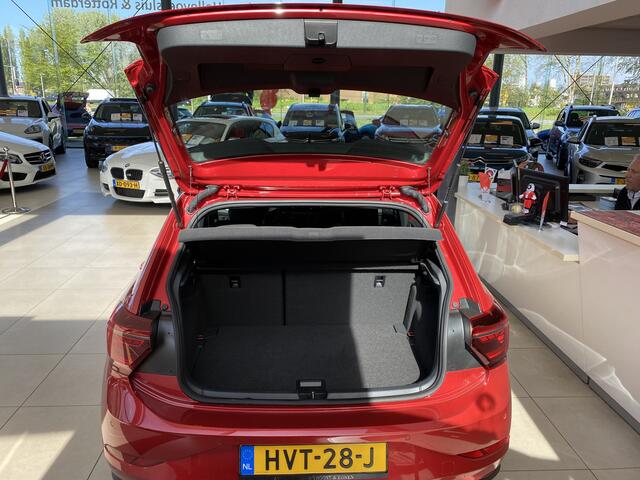 Volkswagen POLO 2.0 TSI GTI,Automaat, Navigatie/Apple Carplay/Virtual Cockpit/Stoelverwarming/Parkeersensoren rondom/Cruise Control Adaptief/Airco/Multifunctioneel Stuurwiel,Dab,/17'' Lichtmetalen velgen.