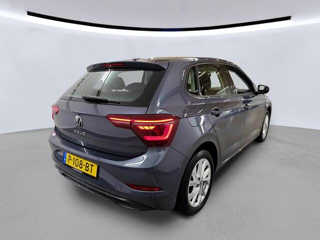 Volkswagen POLO 1.0 TSI Style / PARK. SENSOREN/ IQ. LIGHT/ APP CONNECT/ ADAPT. CRUISE/ NAVI/ CLIMA/ 16" LMV