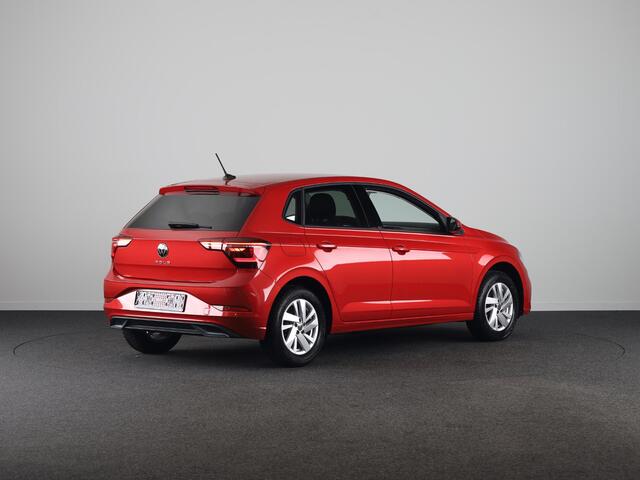 Volkswagen POLO 1.0 TSI Style 95 pk Automaat (DSG) | Navigatie | Parkeersensoren | Adaptieve cruise control | Matrix LED koplampen | Stoelverwarming |