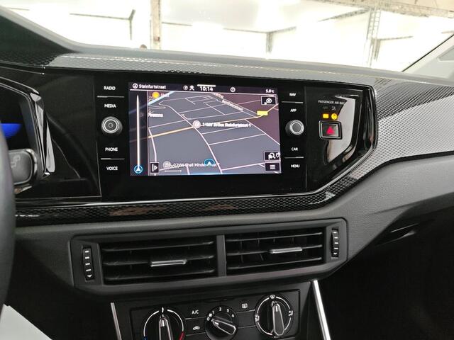 Volkswagen POLO 1.0 TSI Life LED / Navigatie / PDC
