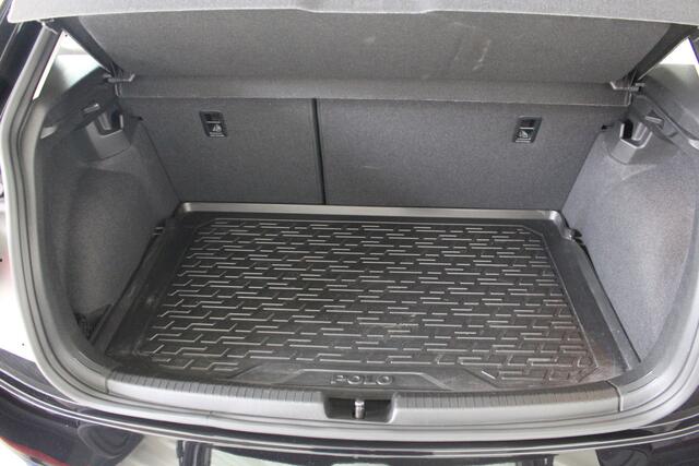 Volkswagen POLO 1.0 TSI Life Business Navigatie | Climate Control | Stoelverwarming | Lichtmetalen velgen