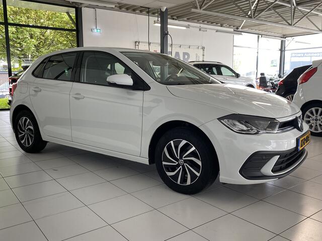 Volkswagen POLO 1.0 TSI Life automaat 5 Drs Carplay /Stoelverwarming / Navigatie / Cruise controle