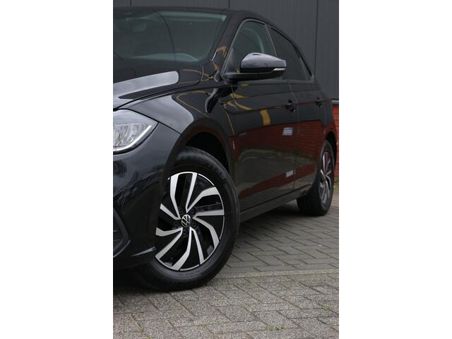 Volkswagen POLO 1.0 TSI Life Edition Camera CarPlay Navi AUTOMAAT