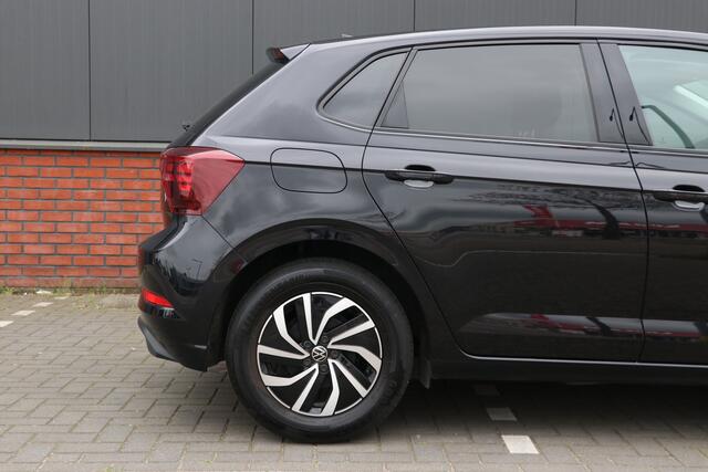 Volkswagen POLO 1.0 TSI Life Edition Camera CarPlay Navi AUTOMAAT