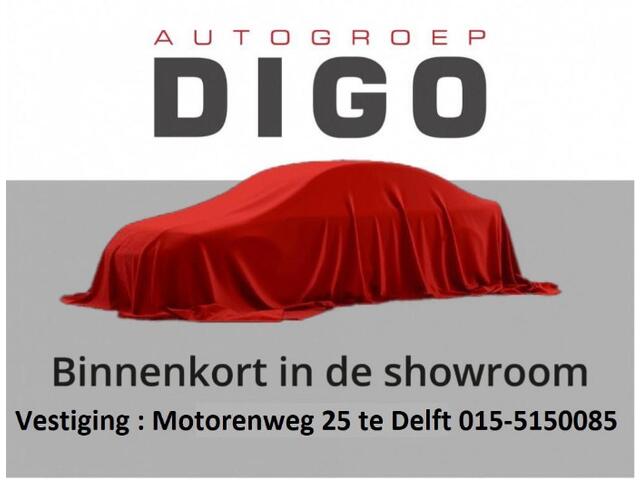 Volkswagen POLO 1.0 TSI Comfortline . NAVIGATIE . PARKEERSENSOREN VOOR & ACHTER .