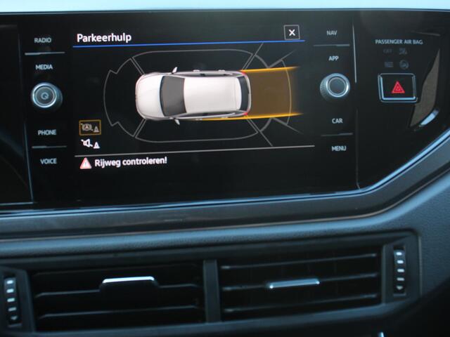 Volkswagen POLO 1.0 TSI DSG Style 110Pk | Navigatie | Apple Carplay/Android Auto | Climate Control | Virtual Cockpit | Adaptive Cruise Control | Parkeersensoren | Lane Assist | Privacy Glass |
