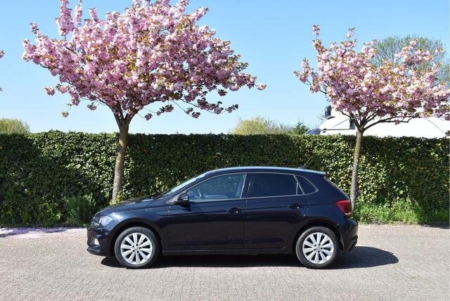 Volkswagen POLO 1.0 TSI ECC PDC Navi Carplay Camera NAP Comfortline Business