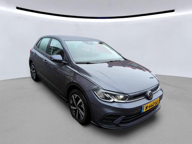 Volkswagen POLO 1.0 TSI Life Automaat / Navigatie / PDC