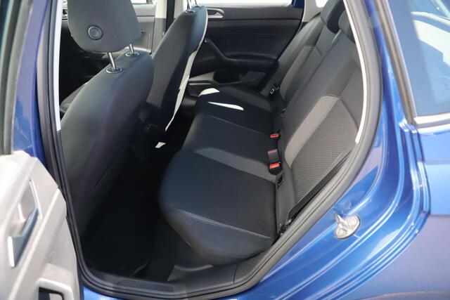 Volkswagen POLO 1.0 TSI Go Les auto Carplay Android Navigatie Clima Cruise Stoelverwarming Parkeersensor