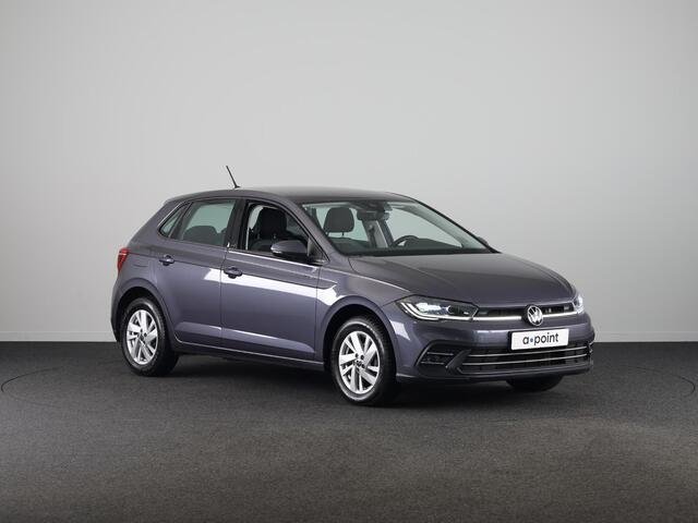 Volkswagen POLO 1.0 TSI Style 95 PK DSG Automaat | Navigatie via app | Parkeersensoren | Privacy glass |